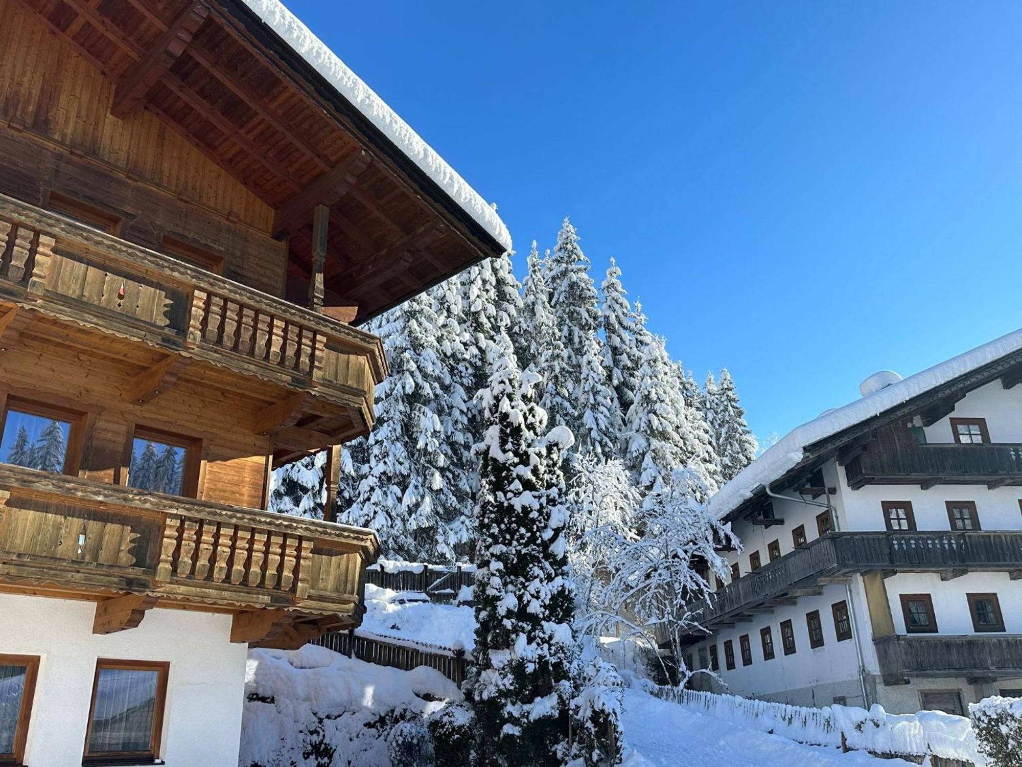 Haus Luxer Apartment Ауфах Екстериор снимка
