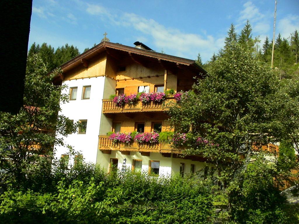 Haus Luxer Apartment Ауфах Стая снимка